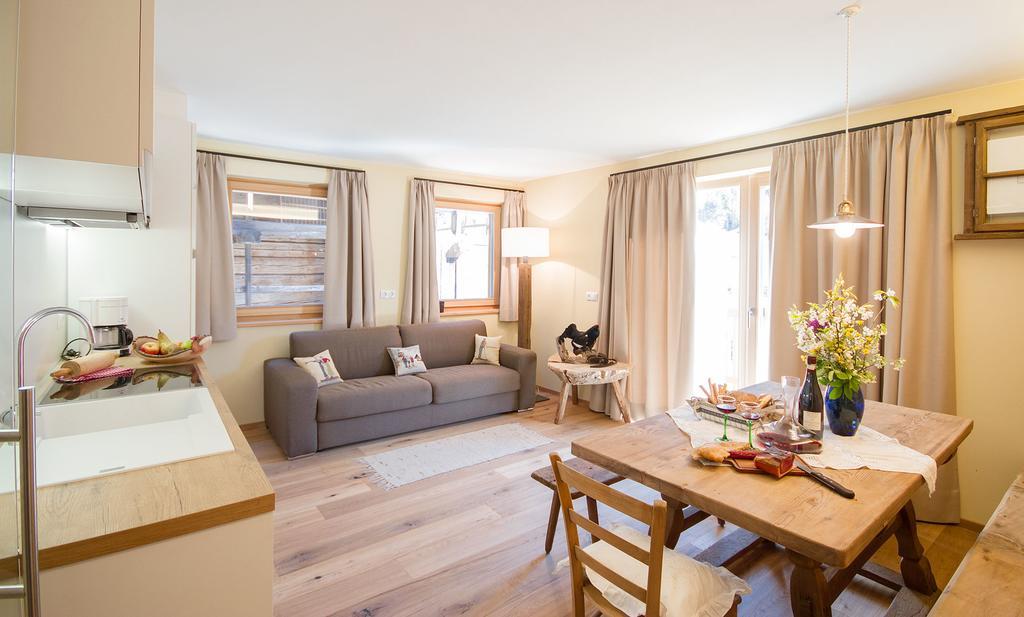 Chalet Da Mont Appartement Sëlva Buitenkant foto